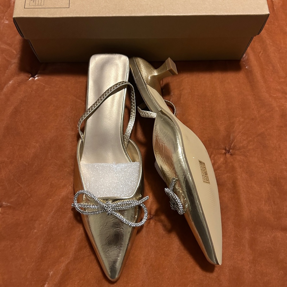 SHEIN Gold Strappy Heels -4